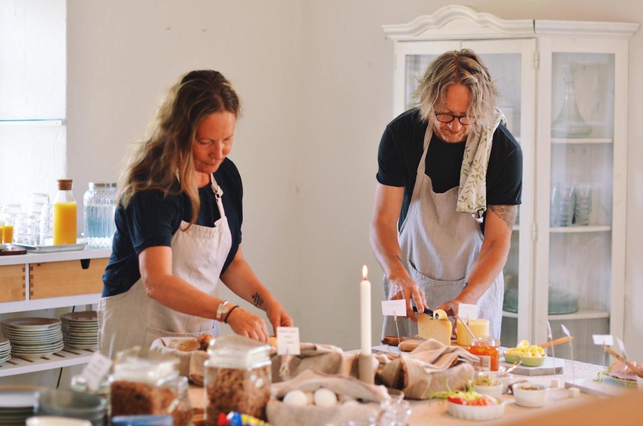 Galleriet Bnb Stenkyrka Ngoại thất bức ảnh